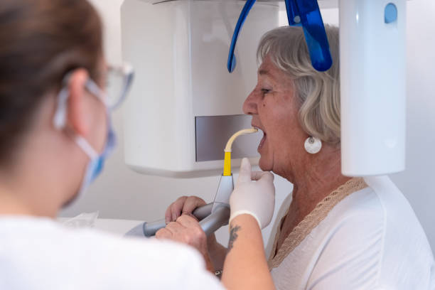 Best Pediatric Emergency Dentist in Uhrichsville, OH